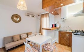Apartamentos Mayans